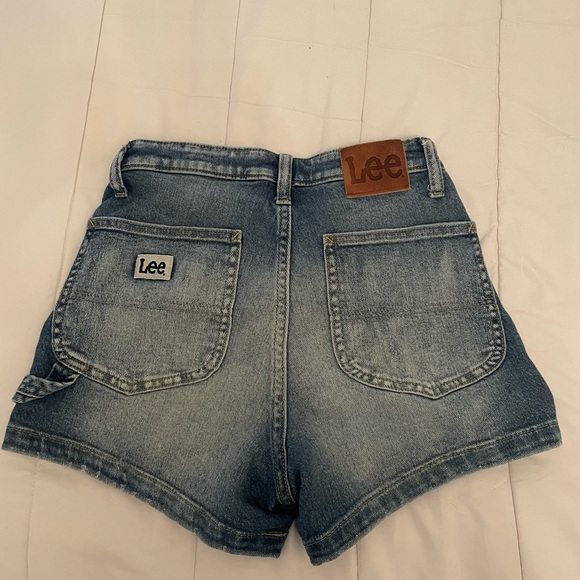 Lee high waisted denim shorts - Picture 2 of 3